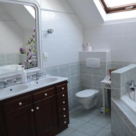 D'hotes Des Bauges Route 26 57 Bed & Breakfast