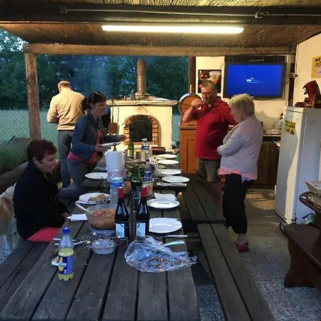 Bed & Breakfast D'hotes Des Bauges Route 26 57 *