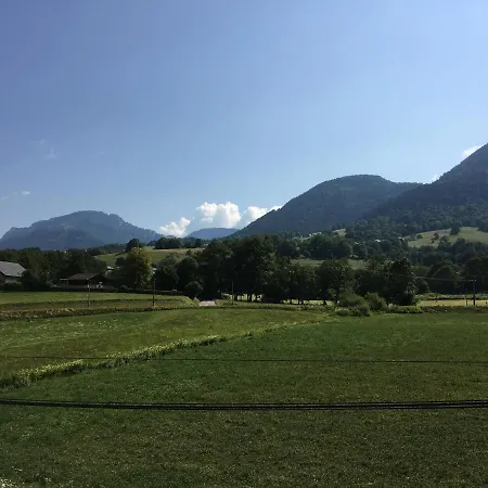 Bed & Breakfast D'hotes Des Bauges Route 26 57