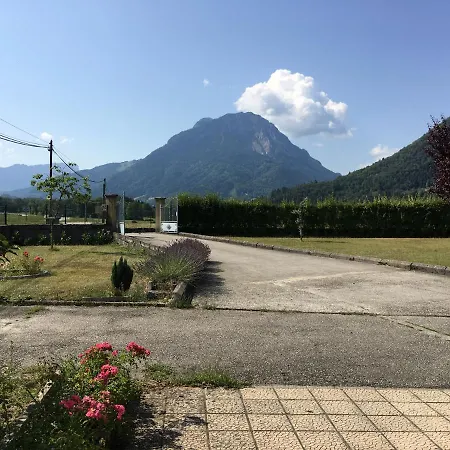 Bed & Breakfast D'hotes Des Bauges Route 26 57